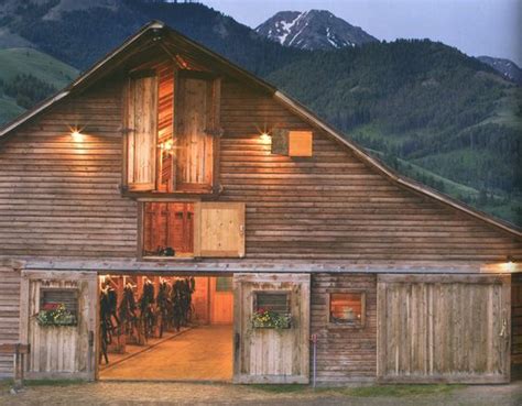 Traditional red and white colors make up this small barn. 15 Amazing Horse Barns You Could Probably Live In