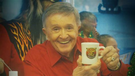 Bill Anderson Waffle House Christmas Cmt Music Videos Video Clip Cmt
