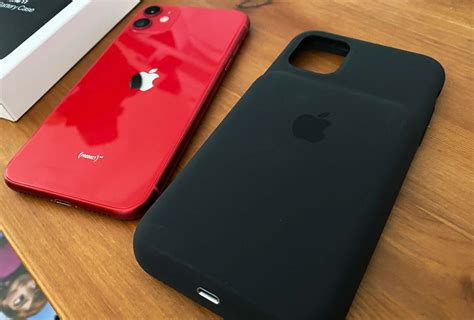 Apples Iphone 11 Battery Cases Bring Juice In A Thick