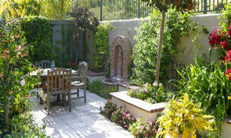 French Quarter Courtyard Designs Mediterranean Courtyard