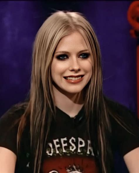 pin by lp on style outfit inspo avril lavigne photos 2000s hair early 2000s hair