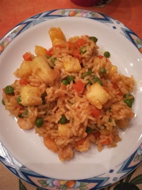 Sabato 2 ottobre ore 11h00: Riso Thai all'ananas | Ricette, Ananas, Riso