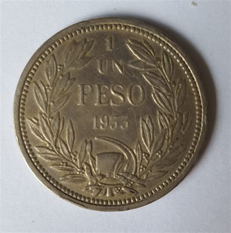 1933 Republic Of Chile One Peso M J Hughes Coins
