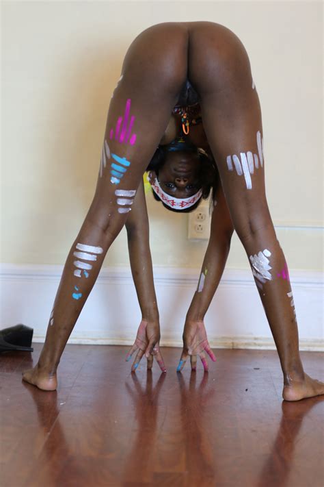 Nude Twerk Practice Tiger Bodypaint Mfc Share My Xxx Hot Girl