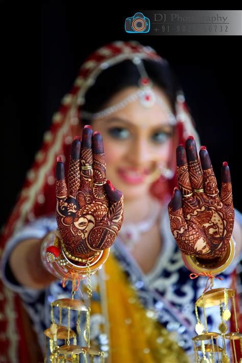 bride indian wedding photography mahendi dulhan shaadi lacewed… indian wedding