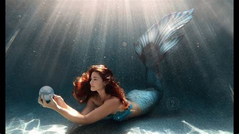 Relaxing Mermaid Swimming Underwater Youtube