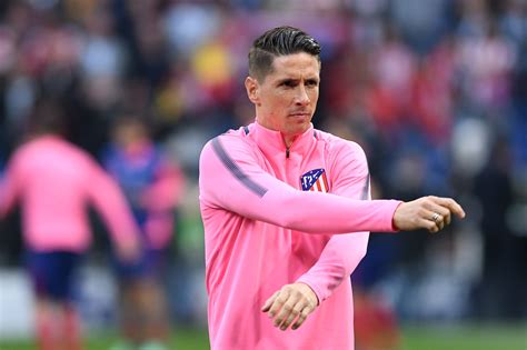 Born 20 march 1984) is a spanish former professional footballer who played as a striker. Liverpools Meister-Coup: Fernando Torres gratuliert seiner ...