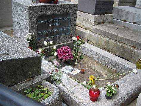 Jim Morrisons Grave In 20th Arrondissement Of Paris Parijs France