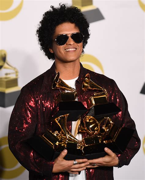 อันดับหนึ่ง 97 ภาพพื้นหลัง โหลด เพลง Bruno Mars ความละเอียด 2k 4k