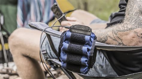 Rolla Flexible Portable Battery Pack Is Multifunctional