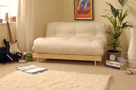 10 Stylish Small Futon Ideas For Your Home - Housely
