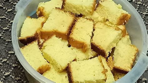 Easy Vanilla Sponge Cake Without Oven Recipe How To Make Basic Sponge Cake Plain Sponge Cake