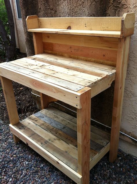 Pallet Garden Potting Table Pallet Potting Table • 1001 Pallets It