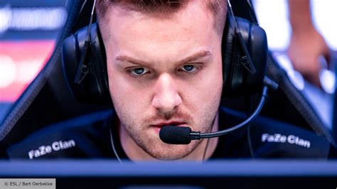 Niko Tells Csgo Fans Hes Had Enough With The Hate On Faze Clan