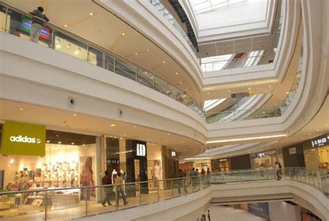 Top 5 Best And Biggest Shopping Malls In Chennai Latest List