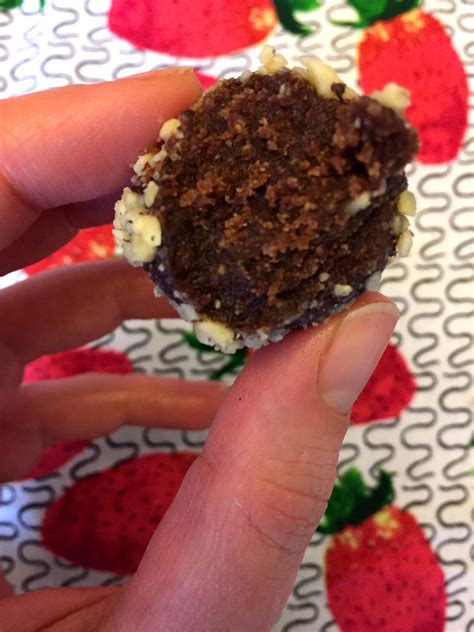 Healthy Hazelnut Chocolate Truffles Energy Balls Melanie Cooks