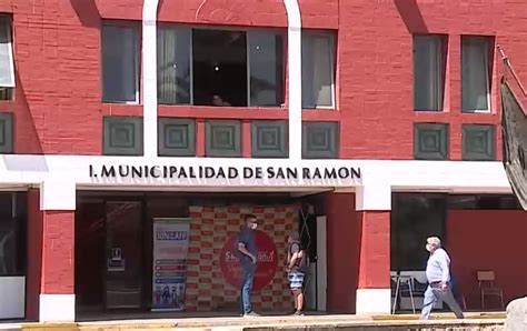 Hay un daño enorme a la institucionalidad y al estado de chile Escándalo en San Ramón: Denuncian licencias médicas falsas ...