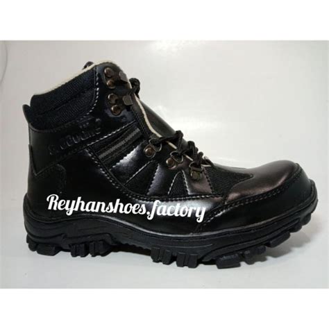 Jual Sepatu Safety Pria Boots Armour Cocok Untuk Adventure Touring Haiking Tracking Ujung Besi