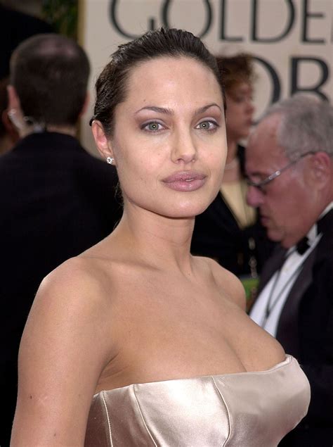 Angelina Jolie Golden Globe Awards 2001 1486292 Angelina Jolie