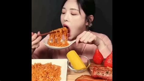 Eating Food Challenges Youtube