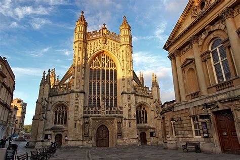 Photo Bath Abbey At Sunset In Bath England