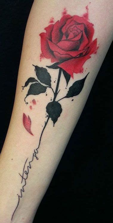 Rosas Con Frases Tattoo Tatuajes De Rosas Rojas Tatuajes Delicados