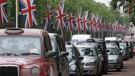 Commuting Through The Worst Gridlock In Europe London Drivers Are