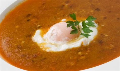Receta de Sopa castellana con huevo escalfado Karlos Arguiñano