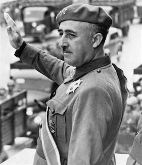 Франсиско фрáнко баамонде francisco franco bahamonde. Francisco Franco, el 'Cerillita'
