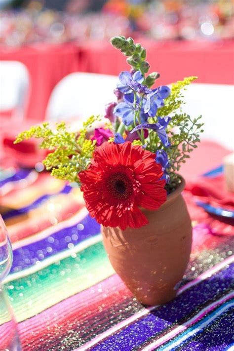 100 Colorful Mexican Festive Wedding Ideas Centro De Mesa Mexicano Decoracion Fiesta Mexicana