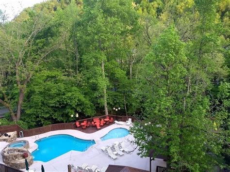 Tree Tops Resort Gatlinburg Vacation Rentals House Rentals And More Vrbo
