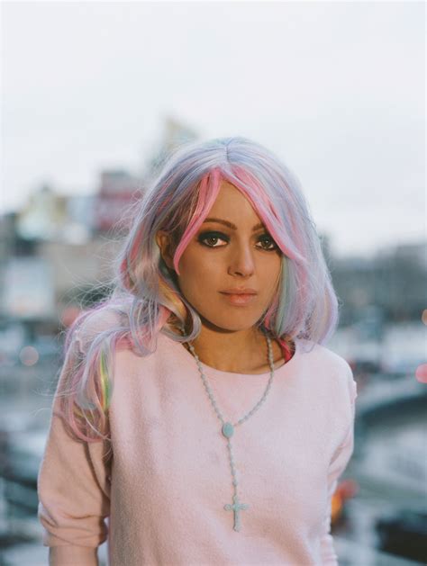 Memoirs Of Addiction And Ambition By Cat Marnell And Julia Phillips The New Yorker