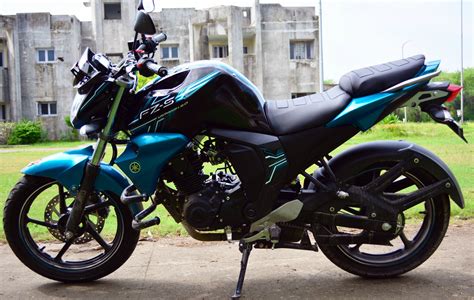 Fzfi 3.0 version available buy it better. YAMAHA NEW STYLISH MODEL FZ-S version 2.0 - YAMAHA FZ-S FI ...