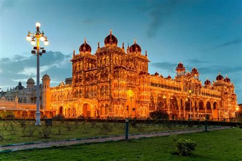 Discovering The Magic Of Mysore Palace And Its Surrounding Gardens By