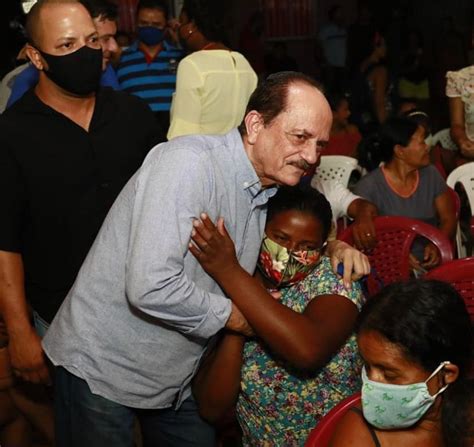 Dr Julinho é recebido com grande amor pelos moradores do Turíuba