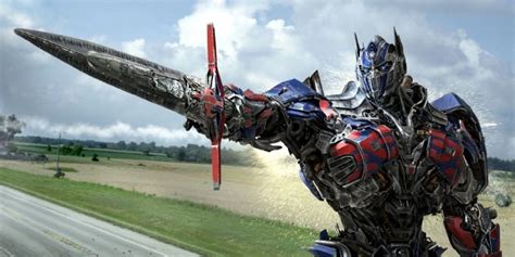Which leads us to this awesome new video called transformers 4: Transformers 4 Set Visit: 40 Things I Learned On Age of ...