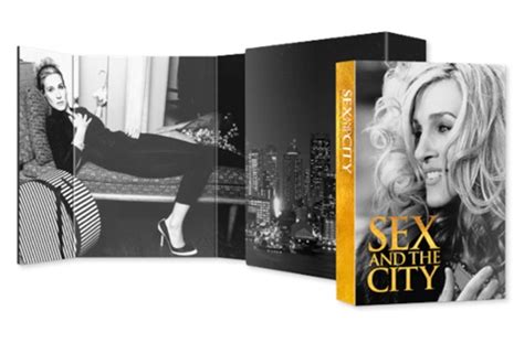 Sex And The City The Complete Series Blu Ray Box Set Free Shipping Over £20 Hmv Store