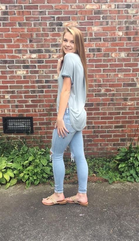 V Neck Tee Sexy Women Jeans Preteen Girls Fashion Cute Girl Outfits