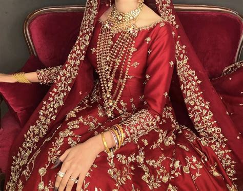 Baraat Bride Wearing Zuria Dor Pakistani Bridal Dresses Red Bridal