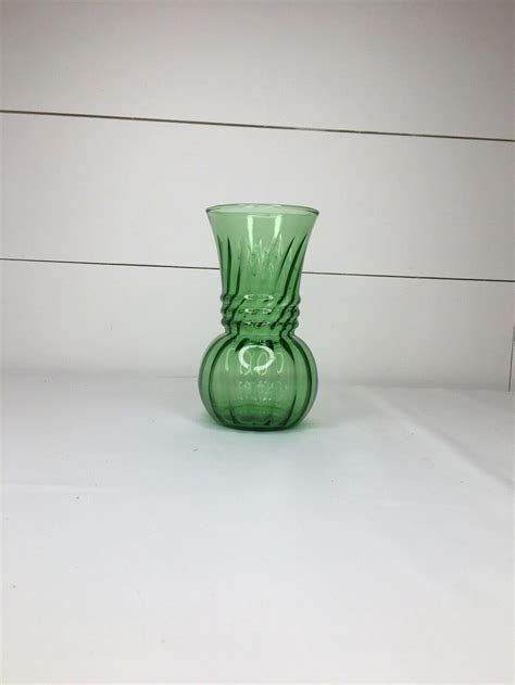 Vintage Green Glass Vase Flower 6 1 4 Tall Ribbed Design Etsy