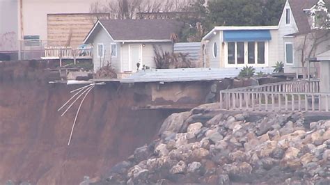 Erosion In Pacifica Houses About To Fall Into The Ocean Trail