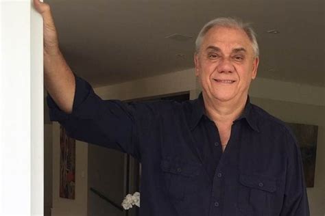 Morre Jornalista Marcelo Rezende Aos 65 Anos Vítima De Câncer