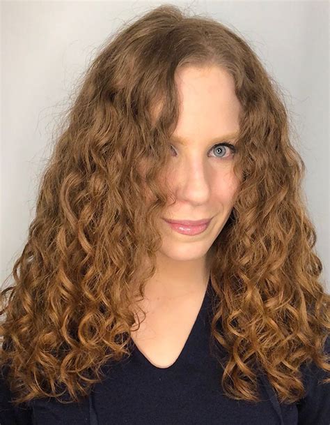 Wavy and curly hair is considered to be the most difficult hair to manage, but choosing a suitable hair mousse makes that easy. How the Curly Girl Method Makes My Wavy Hair More Defined ...