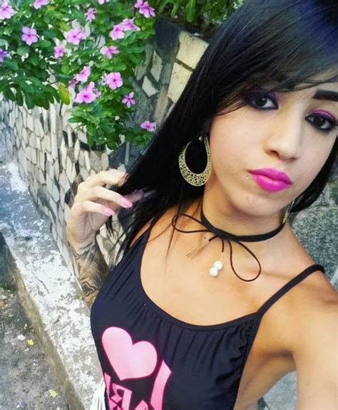 Transexual Assassinada Em Salvador Dois Ter Os