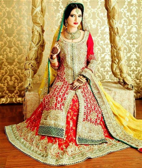Best Pakistani Wedding Dress Of The Decade Don T Miss Out Blackwedding4