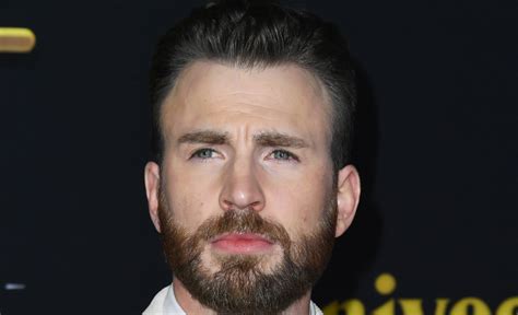 Chris Evans Has A Dog Grooming Fail Shares The Photo On His New