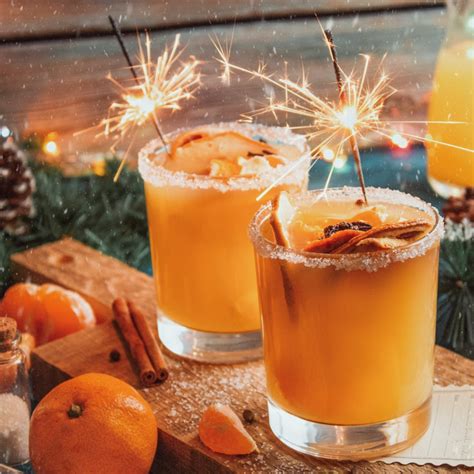 deliciously festive christmas cocktail recipes wedding ideas magazine