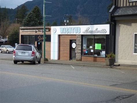 541 Wallace Street Hope And Area Bc V0x 1l0 Commercial For Sale