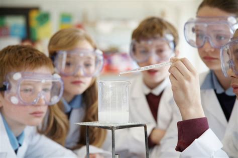 11 Increíbles Experimentos De Química Para Estudiantes De Secundaria