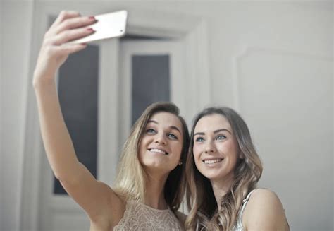 The Ultimate Guide To Taking Better Selfies A Very Sweet Blog